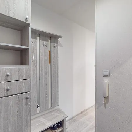 Na Pesiu * كَشّا